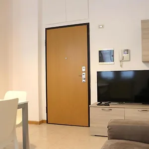 Super Rogoredo Vacation - 4 People Appartamento